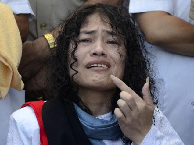 Irom Sharmila ends her 16-year fast by tasting honey, in Imphal on Tuesday. Photo: Ritu Raj Konwar/The Hindu