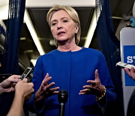 clinton_hillary_glass_house_450