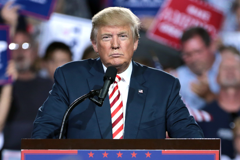 Donald Trump speaking with supporters at a campaign rally at the Prescott Valley Event Center in Prescott Valley, Arizona. By Gage Skidmore, Flickr (CC BY-SA 2.0)