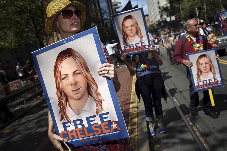 chelsea-manning