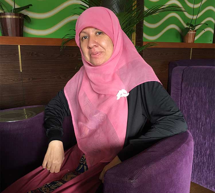 Dina Sulaeman
