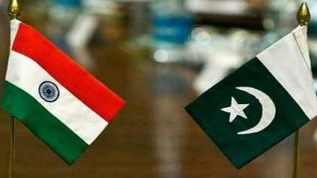 india-pak-flag