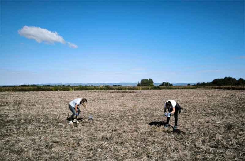 When Young People and Farmers are Guardians of Soil Health