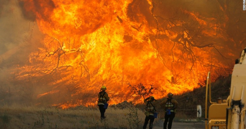 Southern California's years-long drought has resulted in one of the "most extreme" wildfires the region has ever seen. (Photo: Nick Ut/AP)
