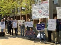 Anti War Group Protests Against Harold Koh On U of I Campus