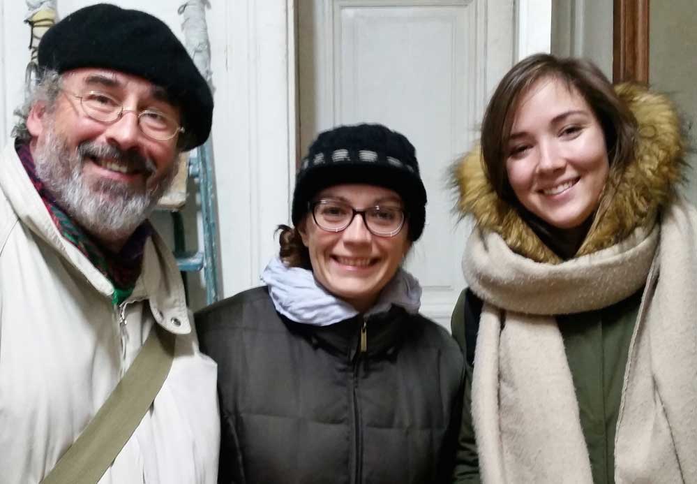 Alina, on the right, with VCNV activists Brian Terrell and Erica Brock
