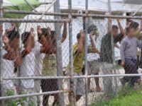 The Politics of Manus Island: Refugees, Responsibilities And Contracts
