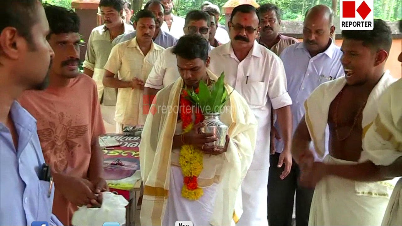 Kerala's first Dalit priest Yadu Krishna /Photo Credit - Reporter TV