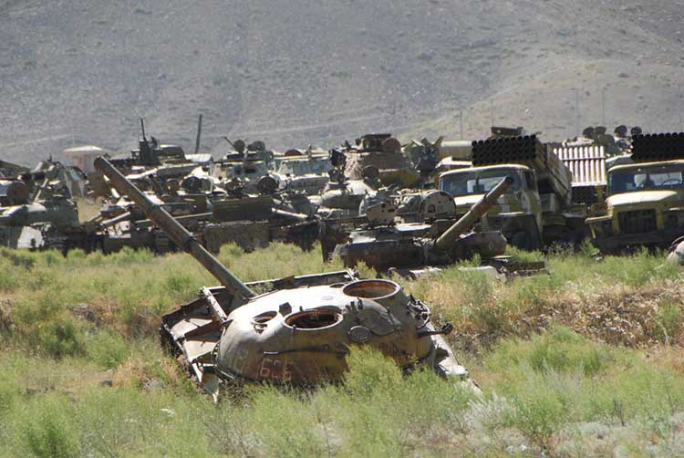 Afghanistan Soviet-tanks-cemetery