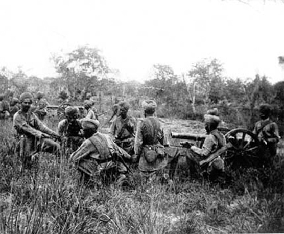 Indian soldiers fighting in 1947 war