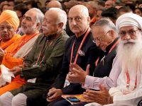 Fake Saviors of Hinduism:  World Hindu Congress in Chicago