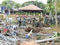 At least 280 dead as tsunami hits Indonesian settlements