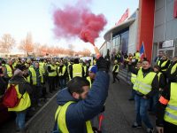 Fifth French “yellow vest” protest opposes Macron government