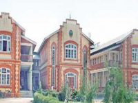The Mirwaiz Kashmir Institution: Its importance as  Socio-Religious Organization