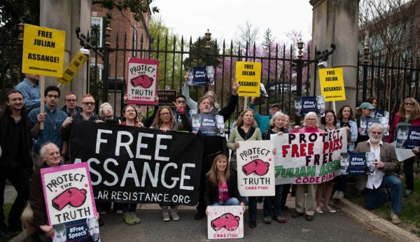 free assange protest outside of british embassy in washington dc