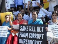 Why did three Chief Ministers support the RTI killer Bill?