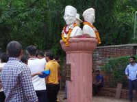 The quagmire of bust installation at University of Delhi 