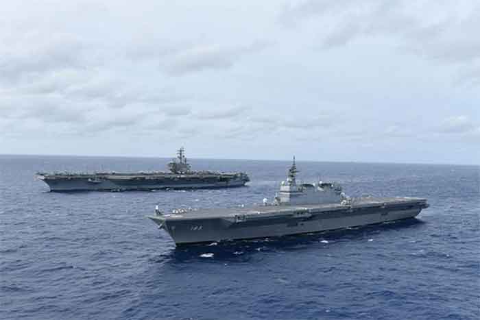 USA Japan Ship in South China Sea