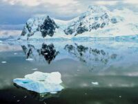 Big Heat Hits Antarctica