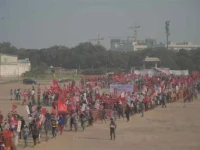 Workers march in Delhi against anti-worker labour codes and privatization