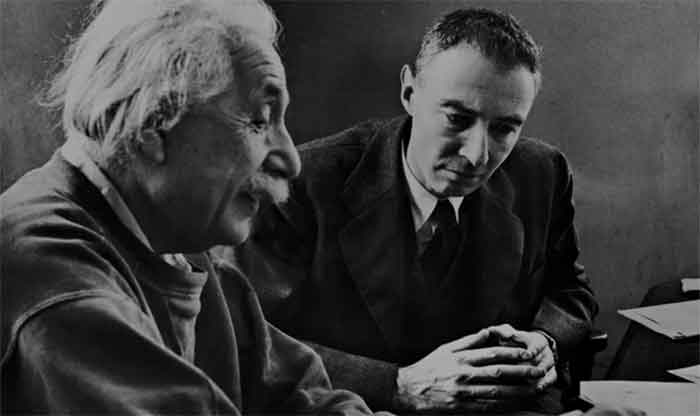 Robert Oppenheimer and Albert Einstein
