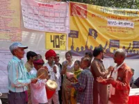 Day 40 of the NREGA Protest: MoRD blinks on Aadhar-Based Payment