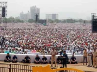 State causes 13 deaths as lakhs are scorched by heat at a government rally