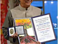 2006: Professor Muhammad Yunus with the Nobel Peace Prize