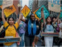 75,000 Climate Protesters Marched In New York With Demand To End Fossil Fuels