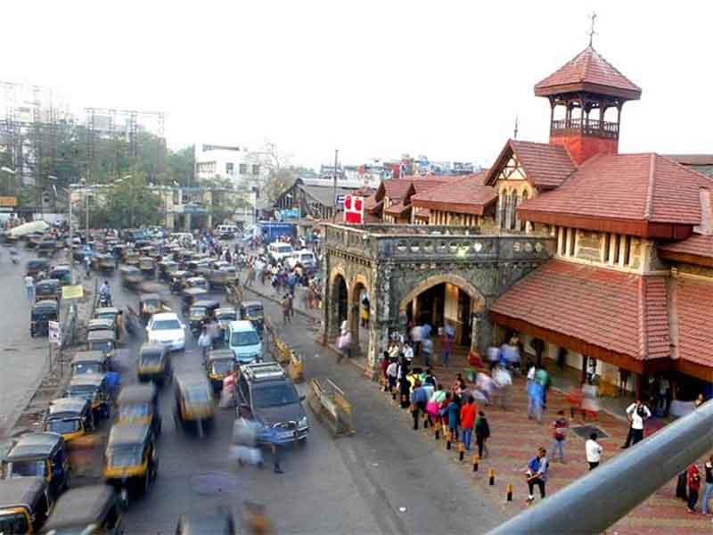 Bandra Railway Station